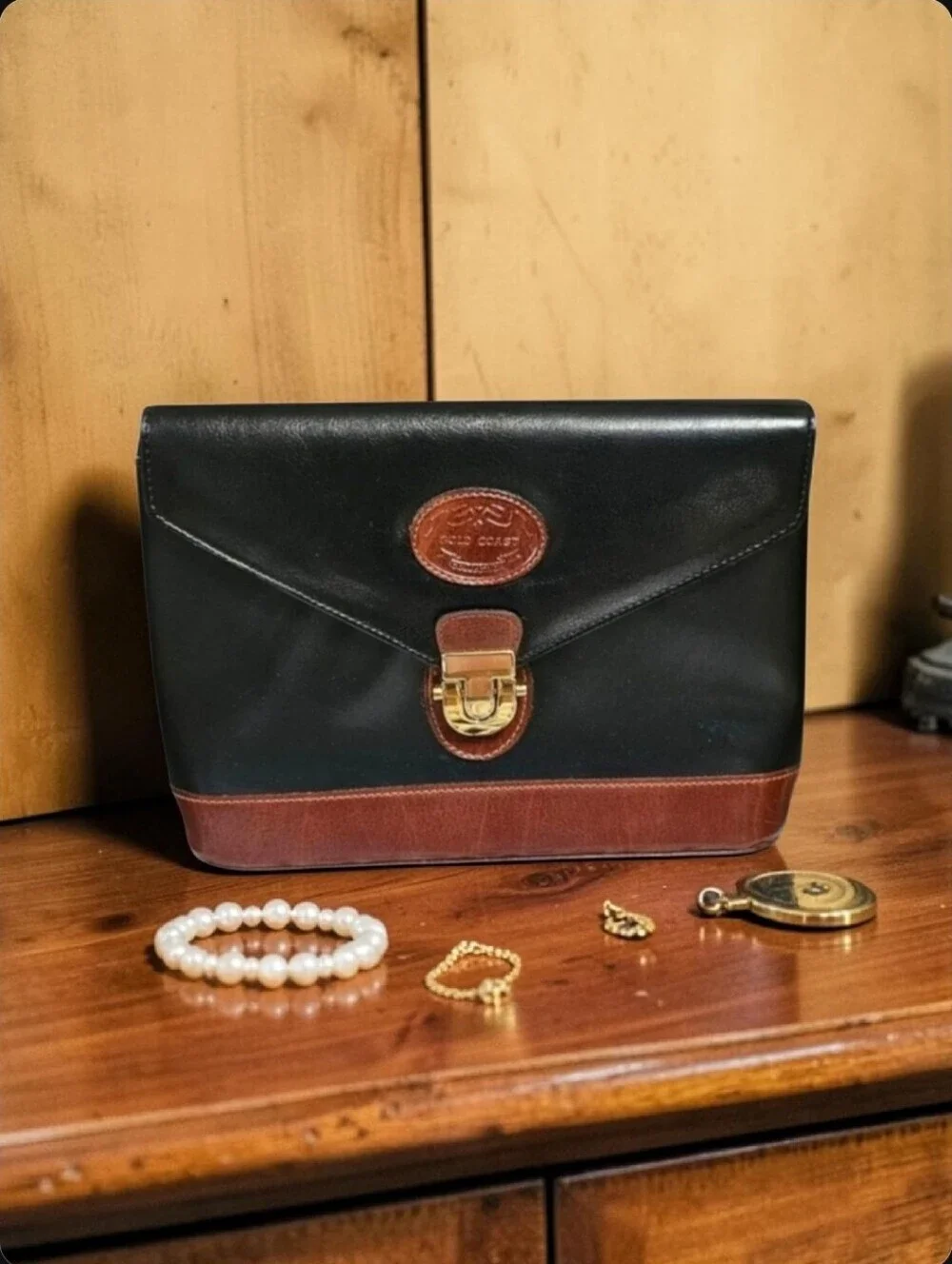 Gold Coast Genuine Leather Push Buckle Closure Clutch Handbag